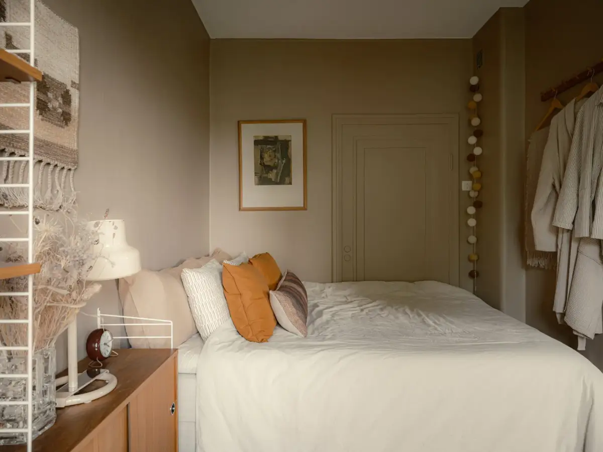 Muted Gray and Ochre Tones in a 1920s Swedish Apartment 15 muted-tones-1920s-apartment-gothenburg