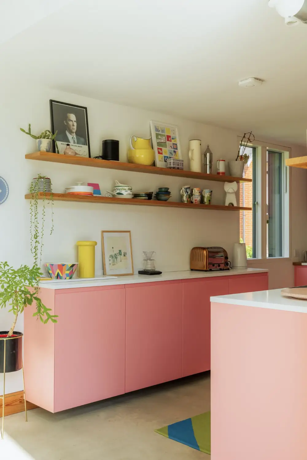 A Pink Kitchen Adds a Cheerful Note to this Light-Filled Modern Home 8 pink-kitchen-modern-loft-style-house-waterside-village-england-nordroom