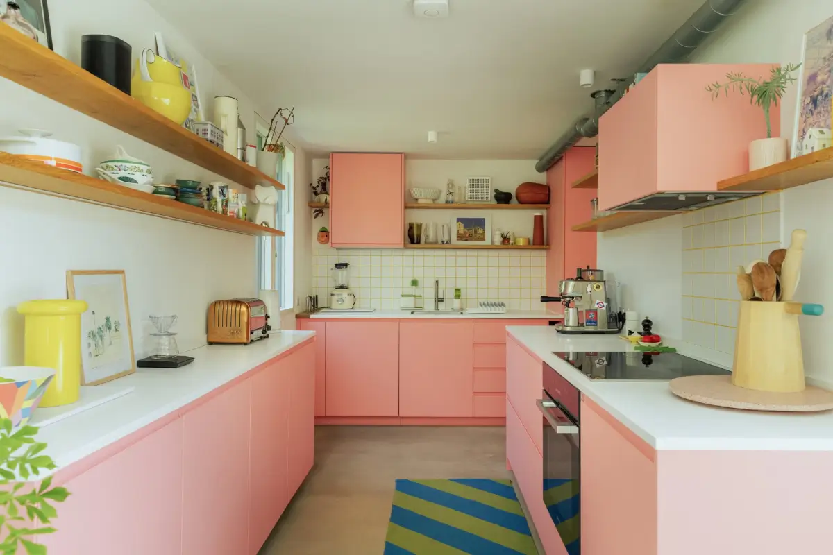 A Pink Kitchen Adds a Cheerful Note to this Light-Filled Modern Home 7 pink-kitchen-modern-loft-style-house-waterside-village-england-nordroom