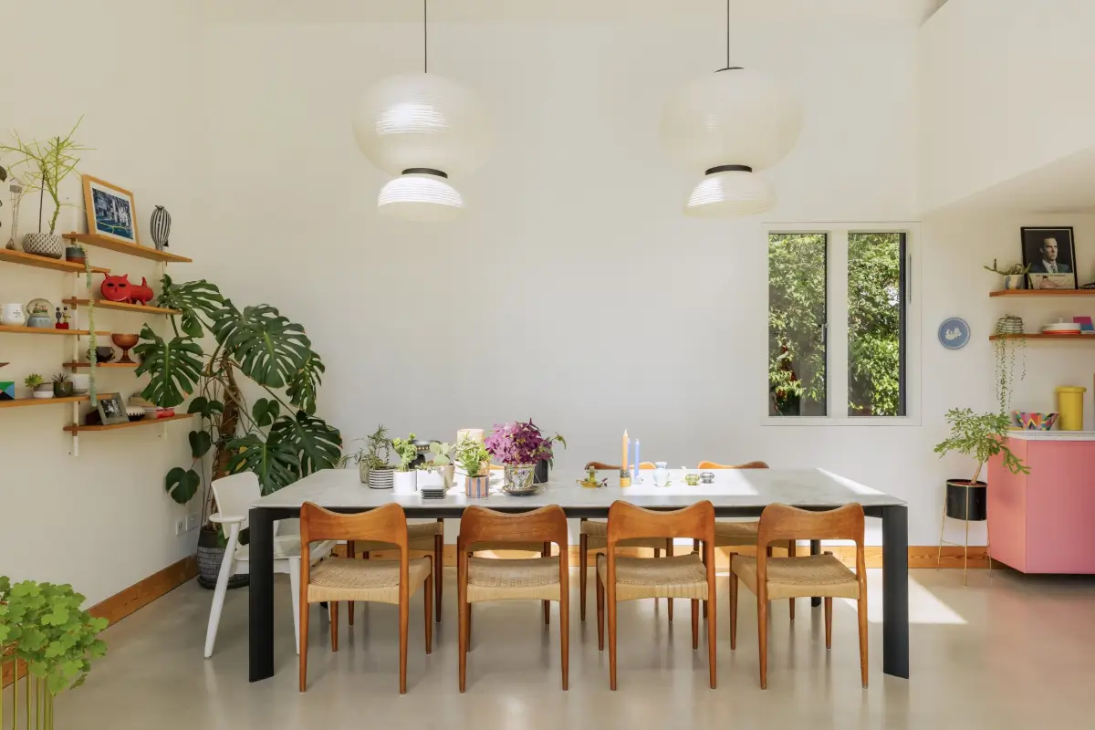 A Pink Kitchen Adds a Cheerful Note to this Light-Filled Modern Home 6 pink-kitchen-modern-loft-style-house-waterside-village-england-nordroom