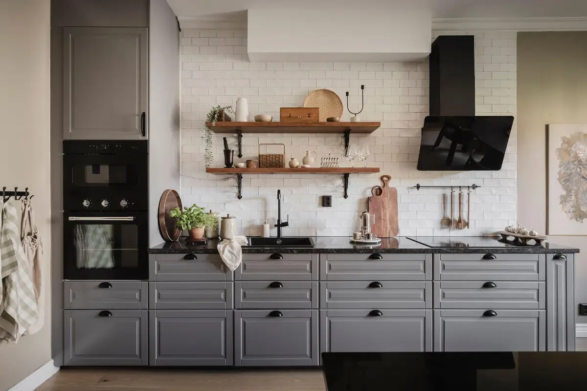 Before & After: A New Life for a 1920s Gothenburg Apartment 7 renovated-1920s-apartment-gothenburg-nordroom