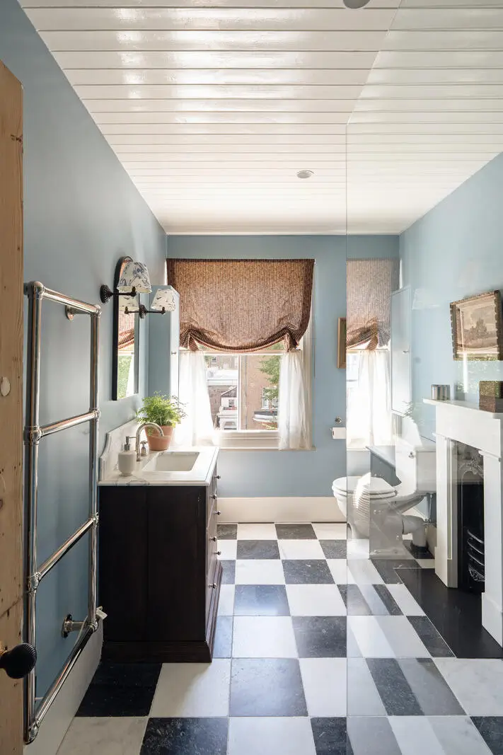 This Notting Hill Townhouse Is Filled With Color and Victorian Charm 30 renovated-early-victorian-townhouse-london