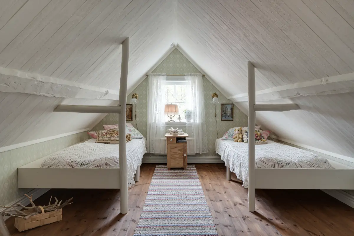 Rustic Interiors in a Well-Preserved Early 19th-Century Swedish Cottage 18 rustic-interiors-swedish-country-house-nordroom