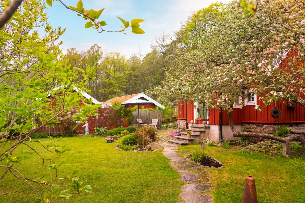 Rustic Interiors in a Well-Preserved Early 19th-Century Swedish Cottage 27 rustic-interiors-swedish-country-house-nordroom