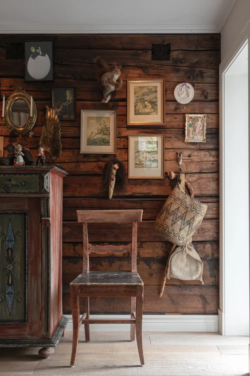 Rustic Interiors in a Well-Preserved Early 19th-Century Swedish Cottage 10 rustic-interiors-swedish-country-house-nordroom