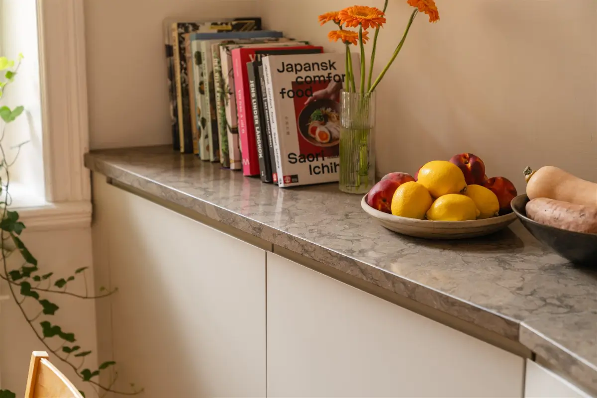 A Small, Characterful, and Well-Planned Stockholm Apartment 6 small-apartment-turn-of-the-century-building-stockholm-nordroom