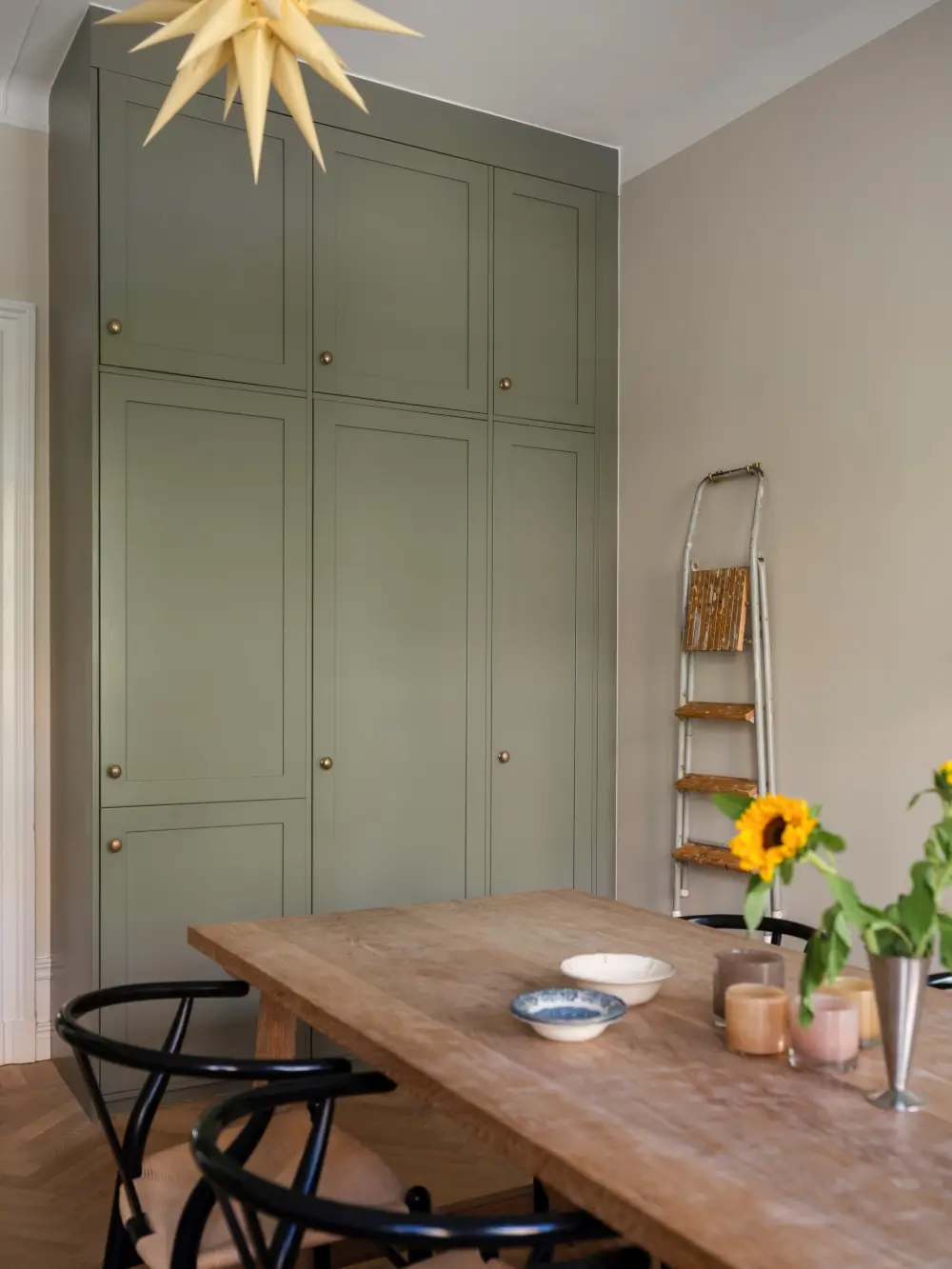 An Elegant Late 19th-Century Apartment in Stockholm 9 spacious-well-preserved-1880s-apartment-stockholm-nordroom