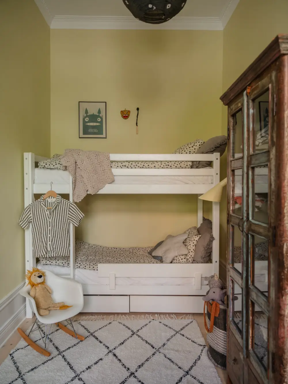 An Elegant Late 19th-Century Apartment in Stockholm 23 spacious-well-preserved-1880s-apartment-stockholm-nordroom