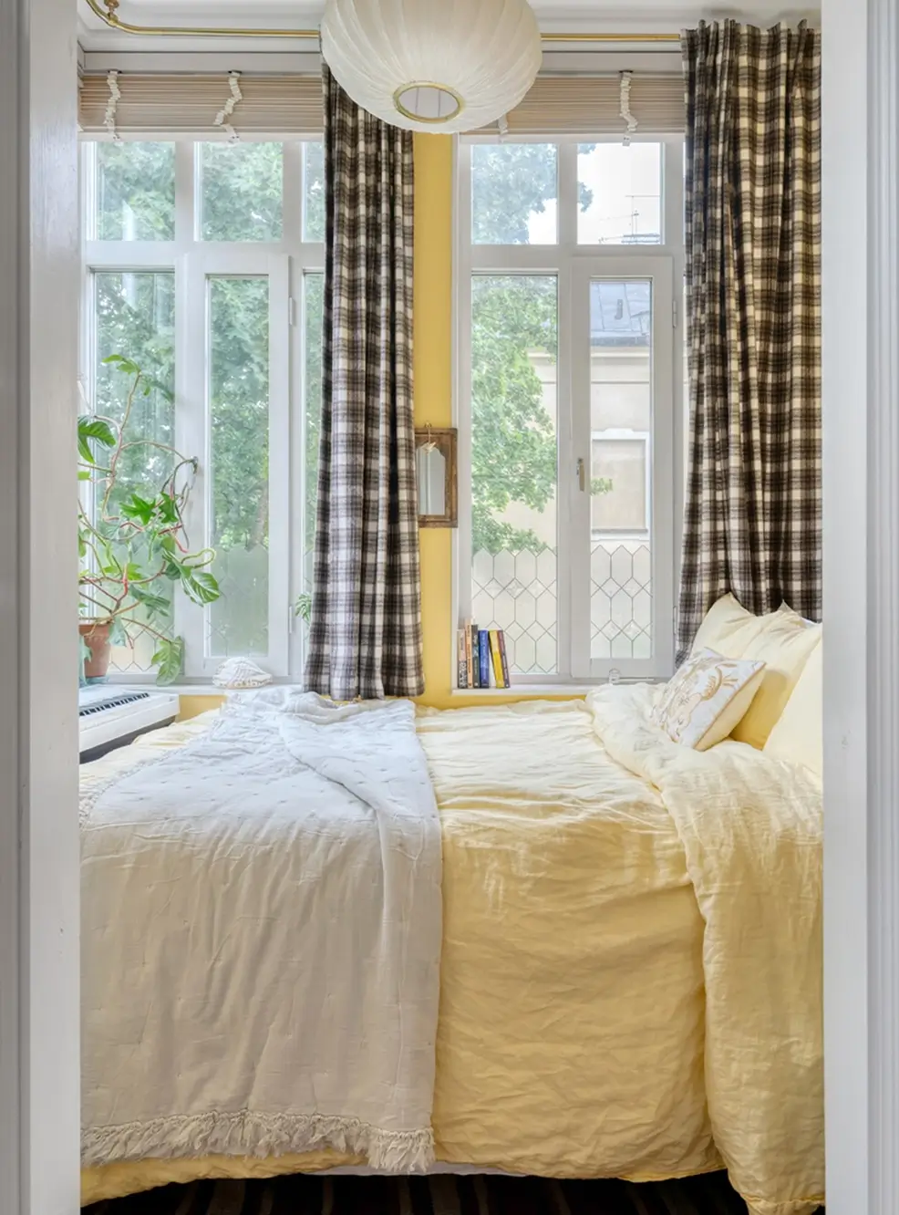 A Small Apartment with Striped Green Walls, Period Features, and a Yellow Bedroom 17 striped-green-walls-yellow-bedroom-late-19th-century-apartment-nordroom