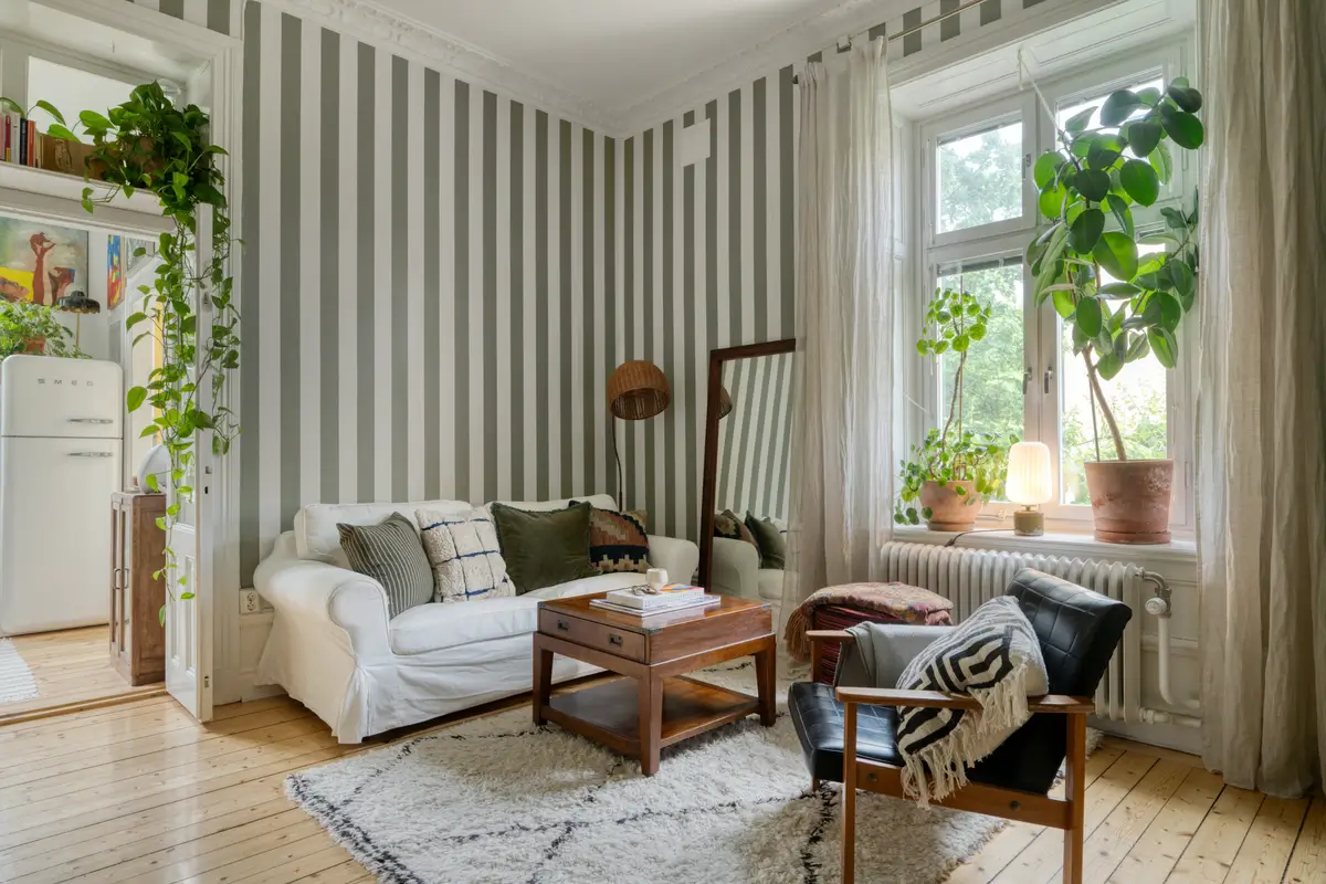 A Small Apartment with Striped Green Walls, Period Features, and a Yellow Bedroom 2 striped-green-walls-yellow-bedroom-late-19th-century-apartment-nordroom