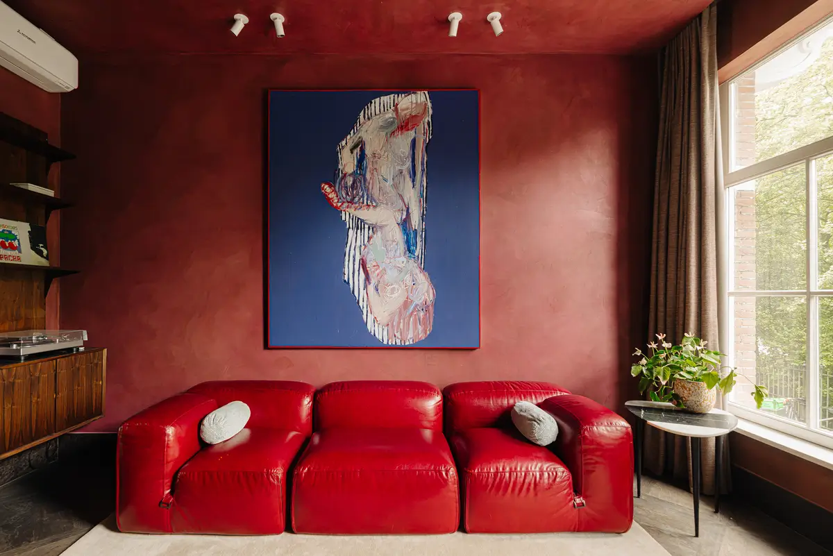 Curved Forms and Custom Joinery in a Chic Amsterdam Townhouse 25 architect-designed-early-20th-century-family-townhouse-amsterdam