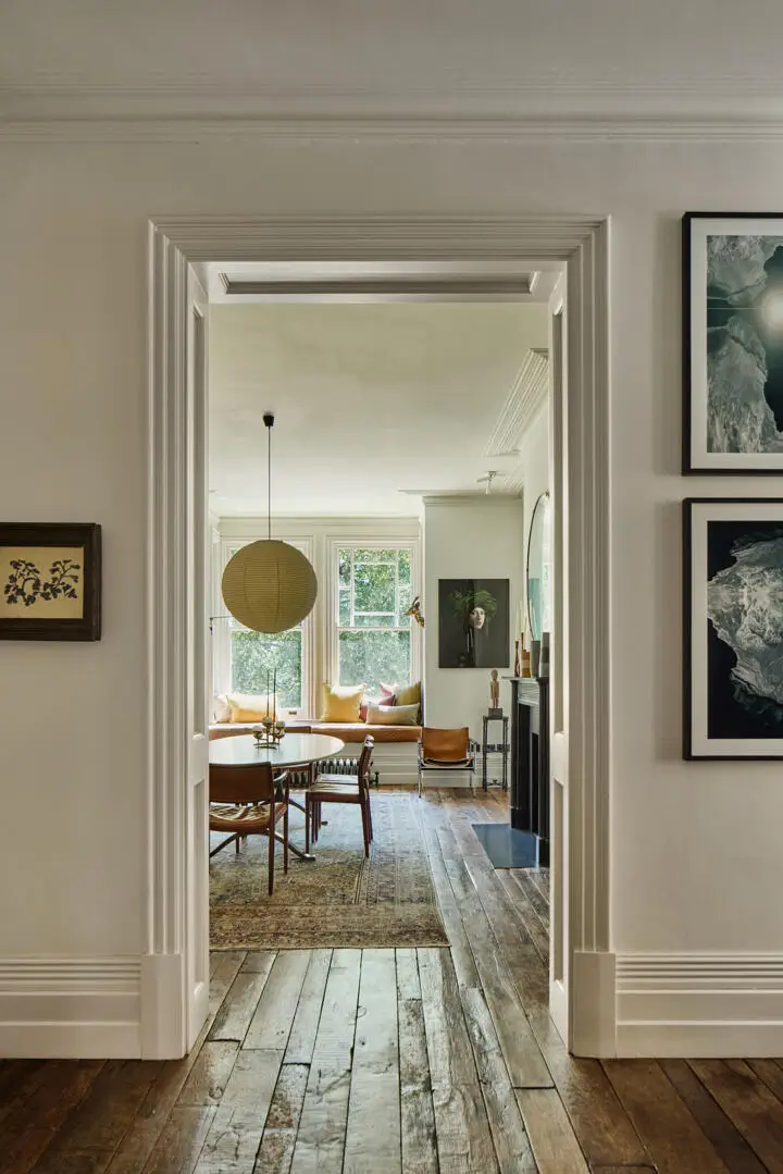 A Refined Riverside Apartment with Reclaimed Elements in Chelsea’s Historic “Writer’s Block” 11 elegant-renovated-interiors-19th-century-apartment-chelsea-london-nordroom