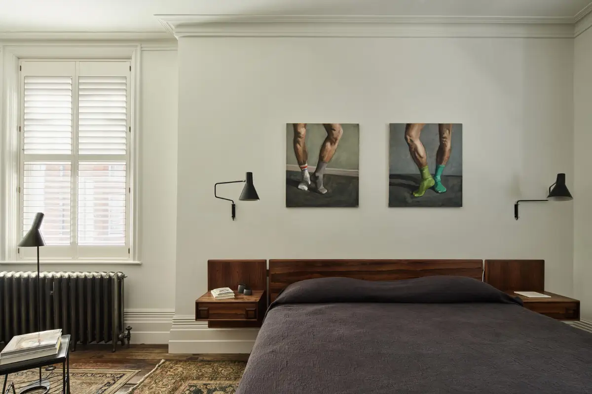 A Refined Riverside Apartment with Reclaimed Elements in Chelsea’s Historic “Writer’s Block” 20 elegant-renovated-interiors-19th-century-apartment-chelsea-london-nordroom