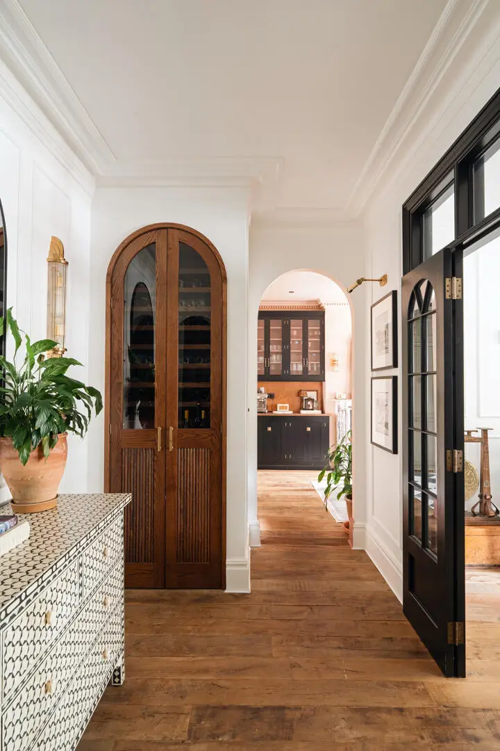 Bespoke Elements and a Green deVOL Kitchen in an Edwardian Mansion Apartment 6 green-devol-kitchen-mansion-apartment-river-thames-london-nordroom