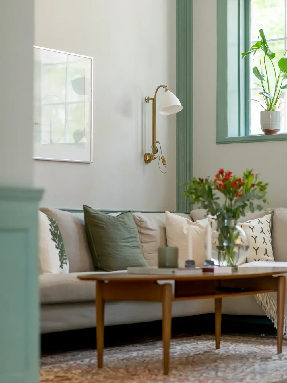 A Grand Apartment with a Green Kitchen in a Turn-of-the-Century Villa 17 green-kitchen-1910-villa-stockholm