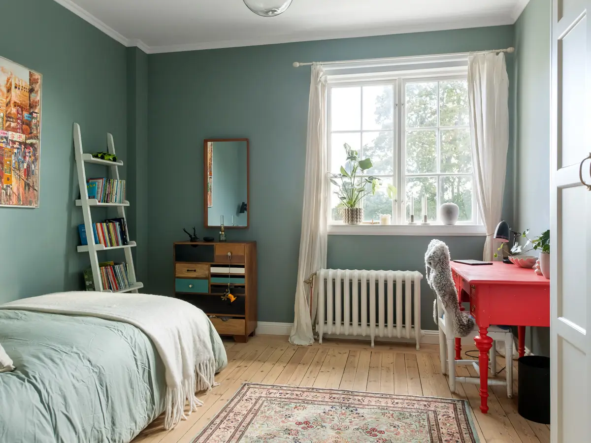 A Grand Apartment with a Green Kitchen in a Turn-of-the-Century Villa 27 green-kitchen-1910-villa-stockholm