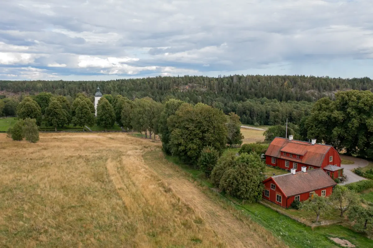 Historic Character in a Unique 18th-Century Swedish Country House 58 historic-character-18th-century-country-house-sweden-nordroom