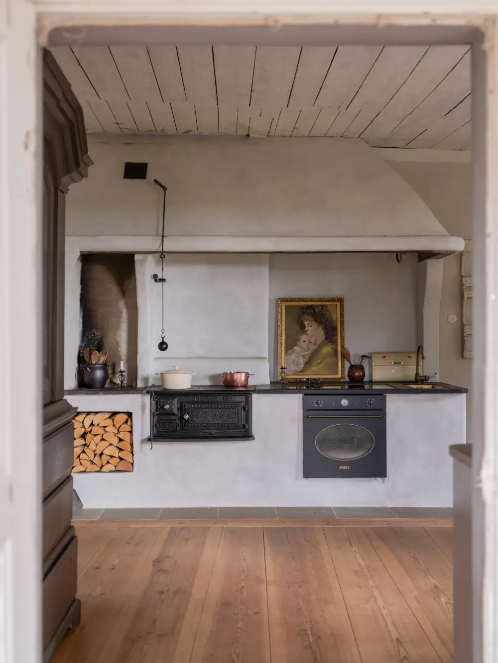 Historic Character in a Unique 18th-Century Swedish Country House 18 historic-character-18th-century-country-house-sweden-nordroom