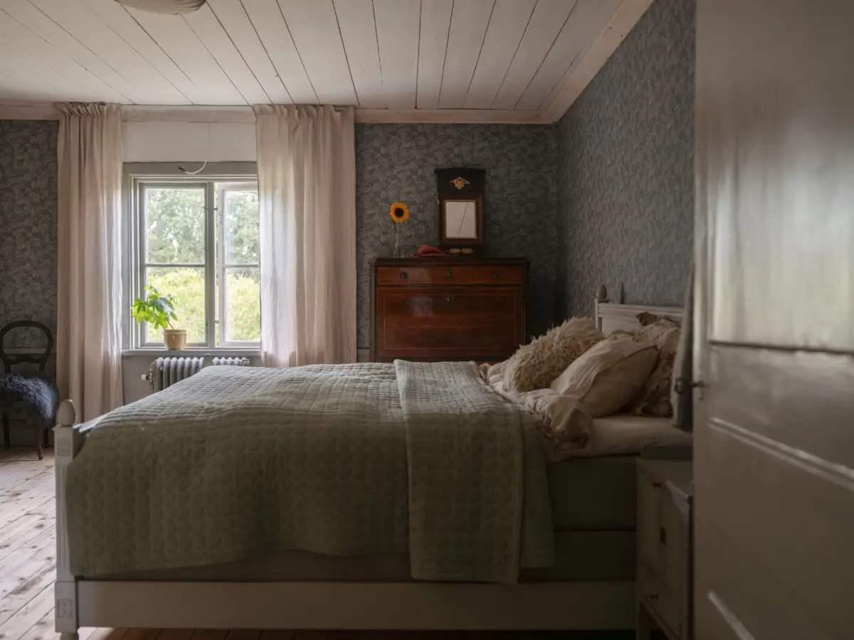 Historic Character in a Unique 18th-Century Swedish Country House 48 historic-character-18th-century-country-house-sweden-nordroom