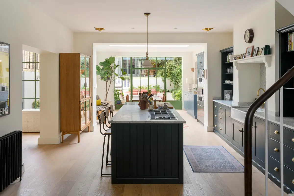 Downton Abbey Actress Michelle Dockery Puts Her Colorful London Townhouse on the Market 6 michelle-dockery-west-london-townhouse-nordroom