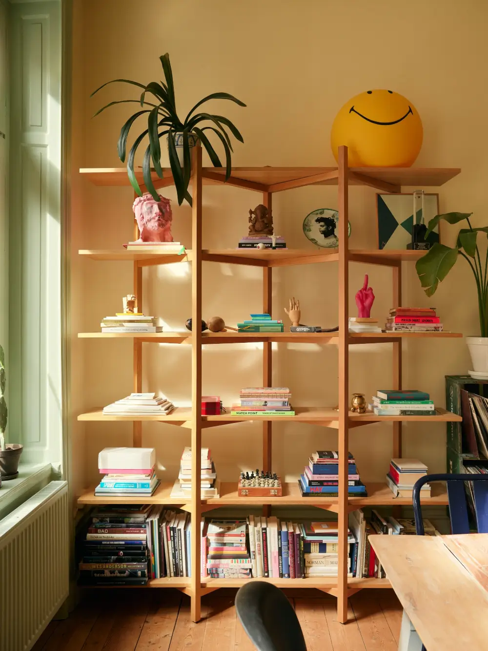 Before & After: A Colorful, Modern Update for a Late 19th-Century Apartment 19 pink-kitchen-painted-green-joinery-late-19th-century-stockholm-apartment-nordroom