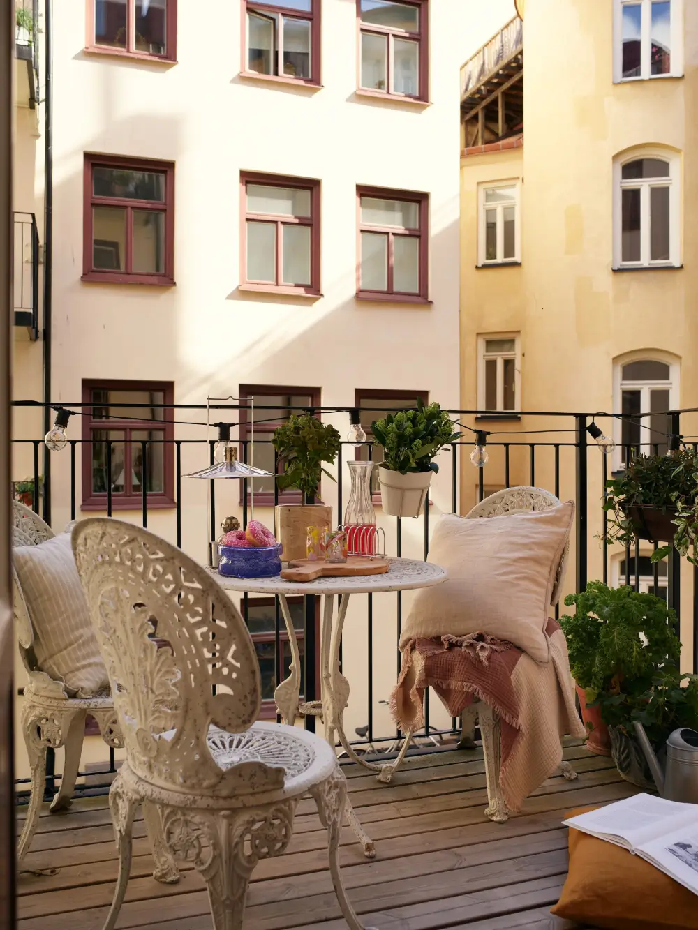 Before & After: A Colorful, Modern Update for a Late 19th-Century Apartment 28 pink-kitchen-painted-green-joinery-late-19th-century-stockholm-apartment-nordroom
