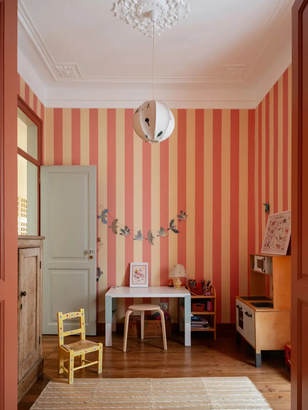 A Renovated Lisbon Apartment near Gulbenkian Gardens 14 preserved-details-renovated-historic-apartment-lisbon-nordroom