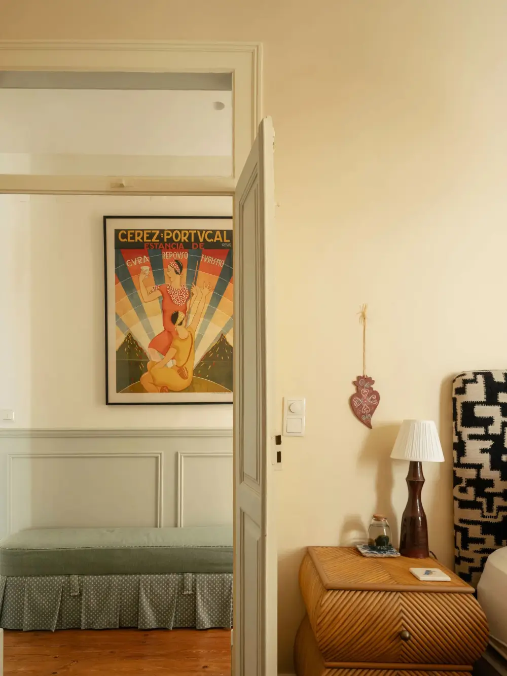 A Renovated Lisbon Apartment near Gulbenkian Gardens 20 preserved-details-renovated-historic-apartment-lisbon-nordroom