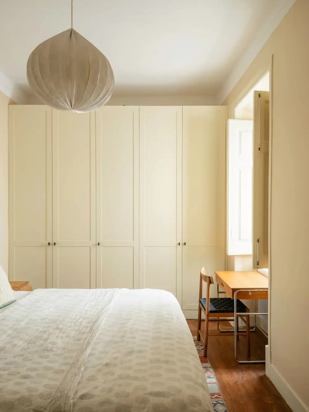 A Renovated Lisbon Apartment near Gulbenkian Gardens 19 preserved-details-renovated-historic-apartment-lisbon-nordroom