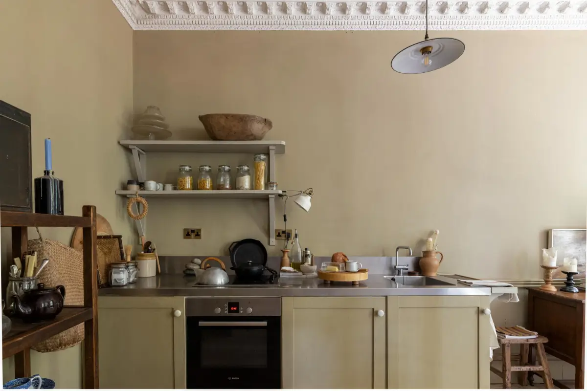 Period Features and Warm Interiors in a Georgian Apartment Overlooking Clapton Common 9 restored-features-small-georgian-apartment-london-nordroom