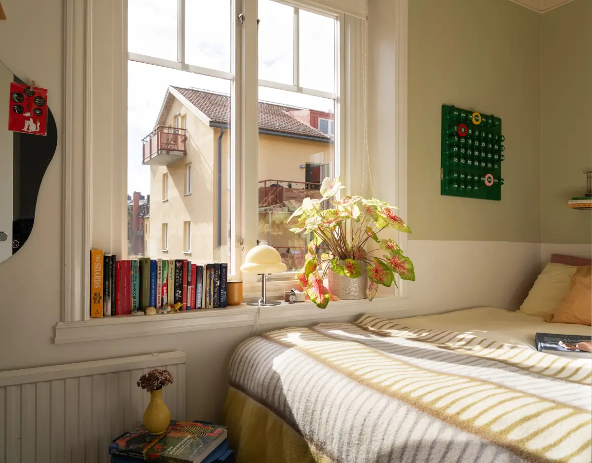 A Small Stockholm Corner Apartment Updated with a Butter-Yellow Kitchen 12 small-corner-apartment-yellow-kitchen-nordroom