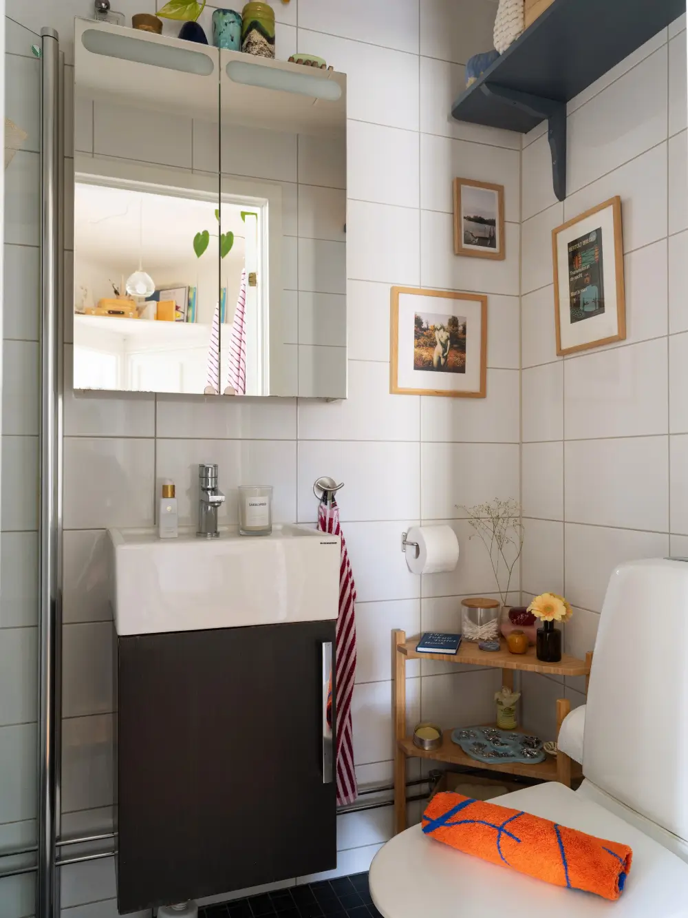 A Small Stockholm Corner Apartment Updated with a Butter-Yellow Kitchen 31 small-corner-apartment-yellow-kitchen-nordroom