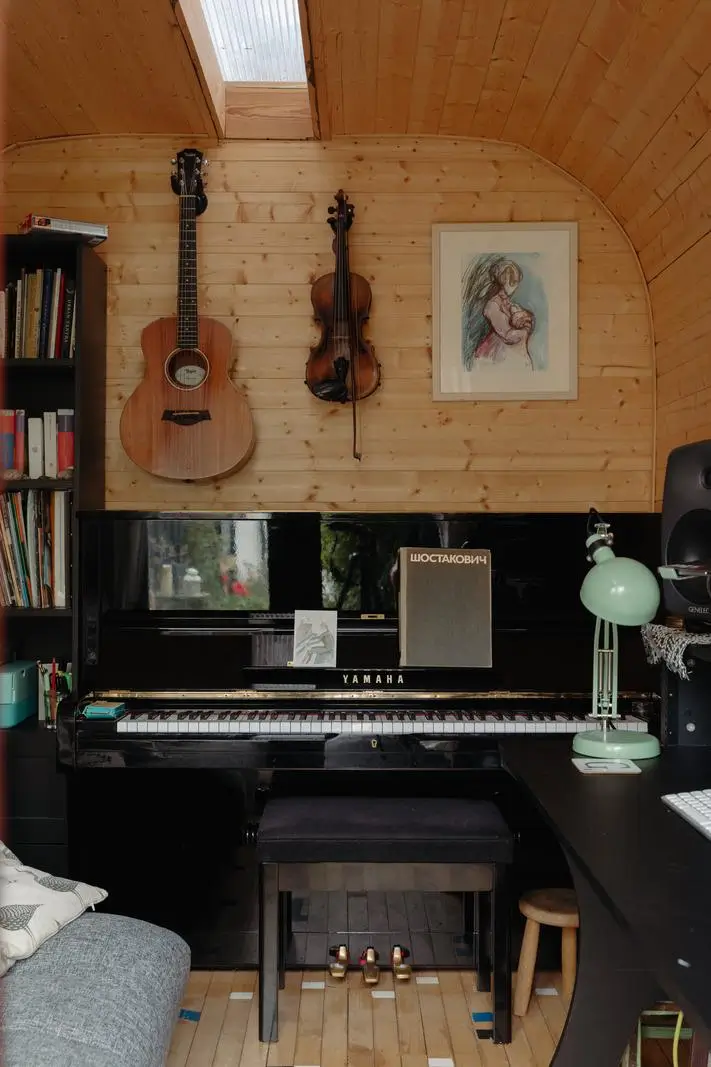 Reclaimed Materials in a Small Victorian Garden Apartment 15 small-london-garden-apartment-nordroom