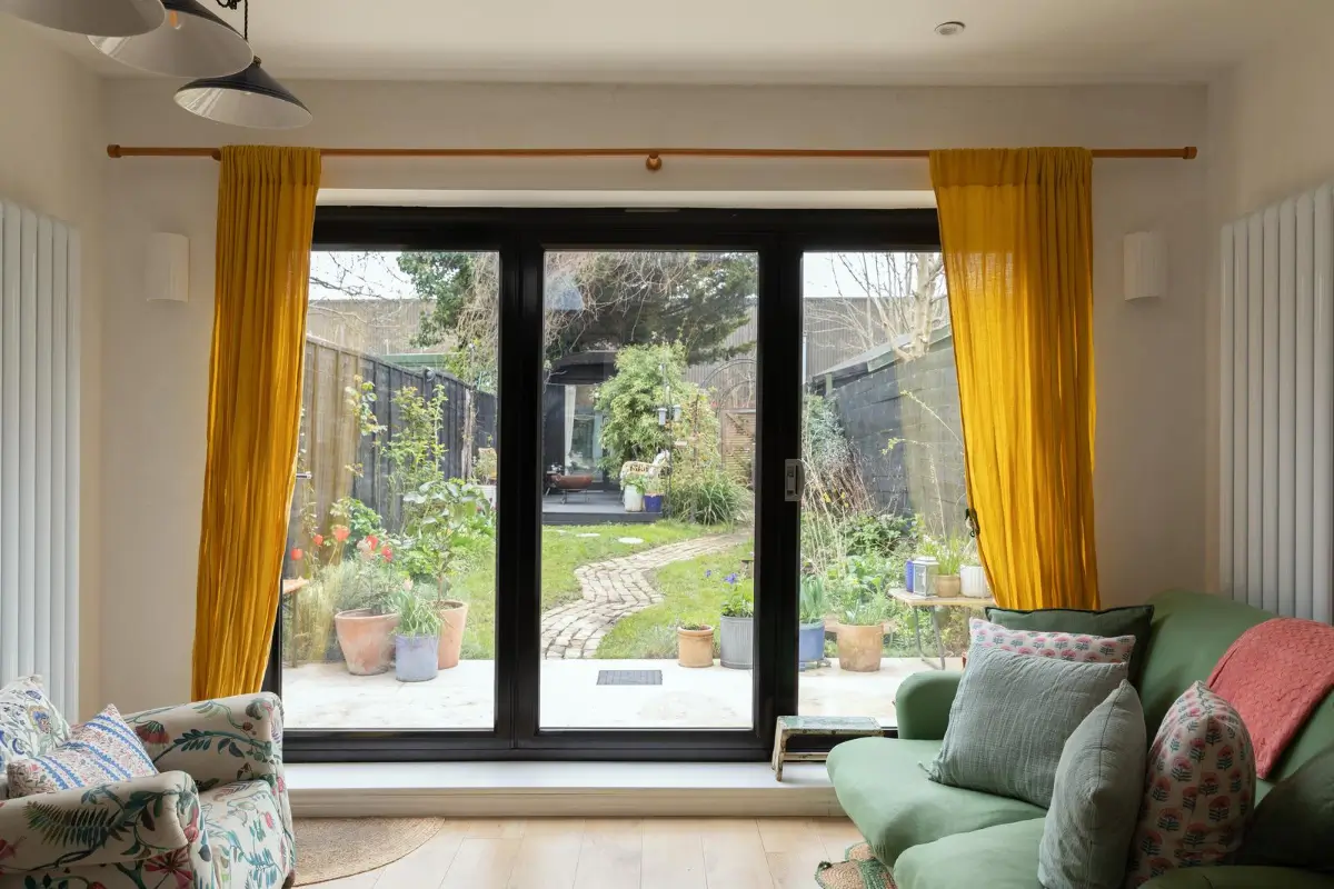 Reclaimed Materials in a Small Victorian Garden Apartment 11 small-london-garden-apartment-nordroom