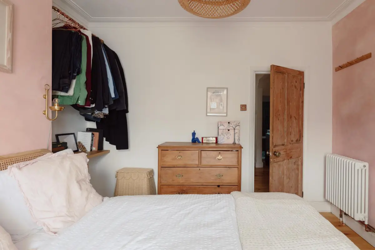 Reclaimed Materials in a Small Victorian Garden Apartment 18 small-london-garden-apartment-nordroom