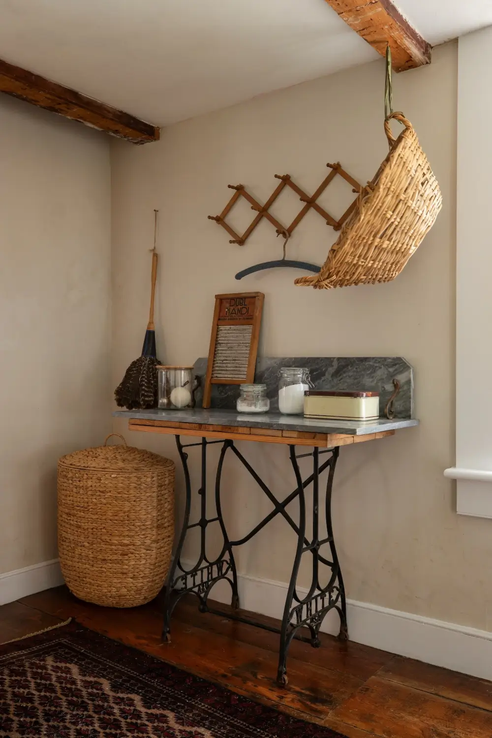 A Restored 18th-Century Farmhouse and a Converted Barn in the Hudson Valley 16 thoughtfully-restored-18th-century-farmhouse-hudson-valley
