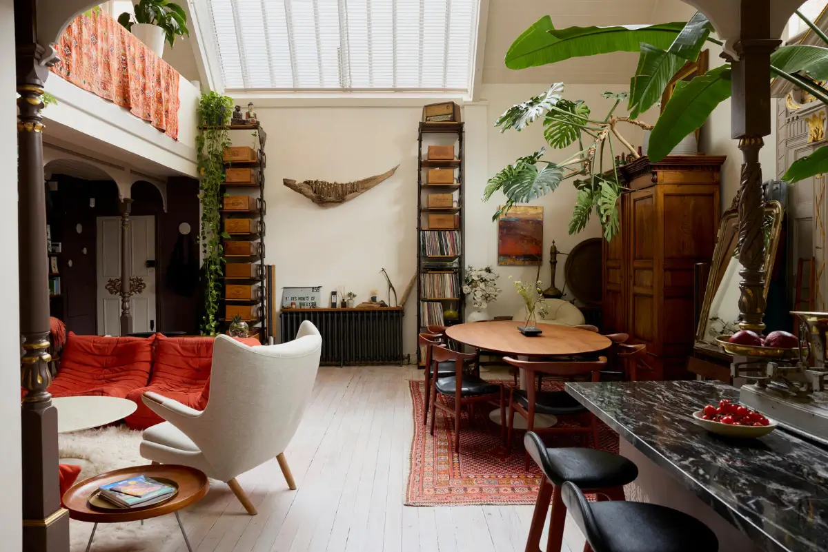 A Former Artist's Studio in London is Transformed into a Unique, Eclectic Apartment 1 unique-loft-style-apartment-former-artist-studio-london-nordroom