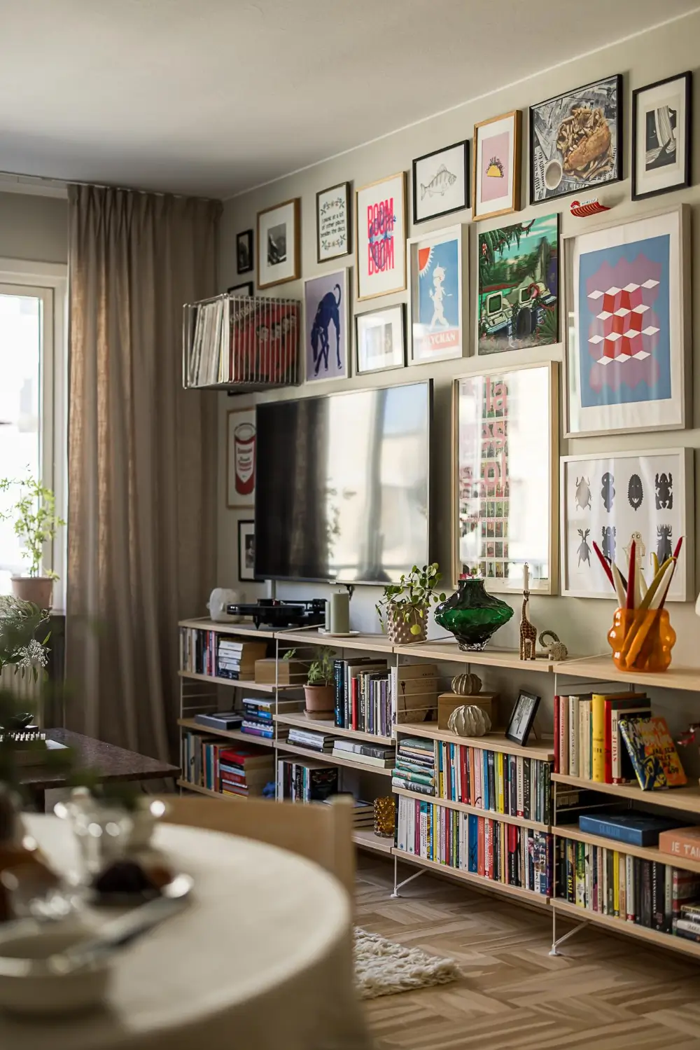 Original Features in a Colorful Midcentury Apartment in Sweden 4 yellow-kitchen-original-features-1940s-apartment-nordroom