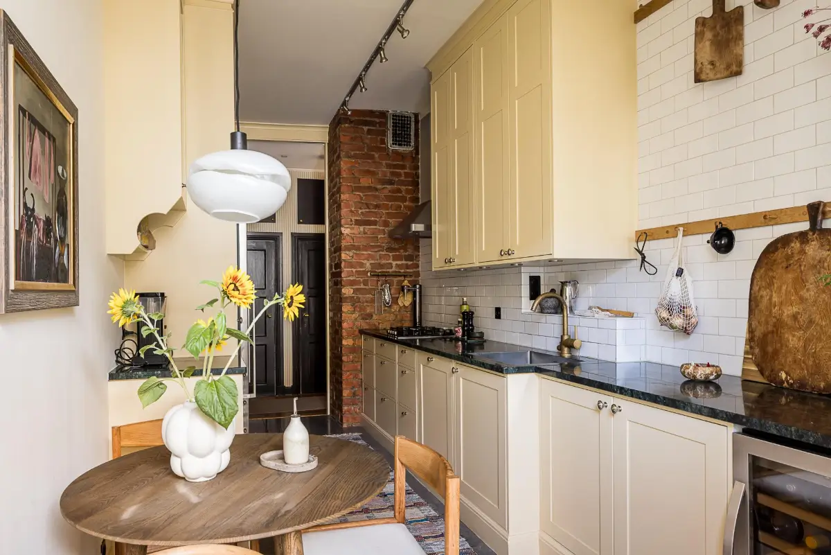 Before & After: A Warm Color Palette and Built-In Bookshelves for a Swedish Home 27 before-and-after-warm-cohesive-color-palette-renovated-turn-of-the-century-apartment-nordroom