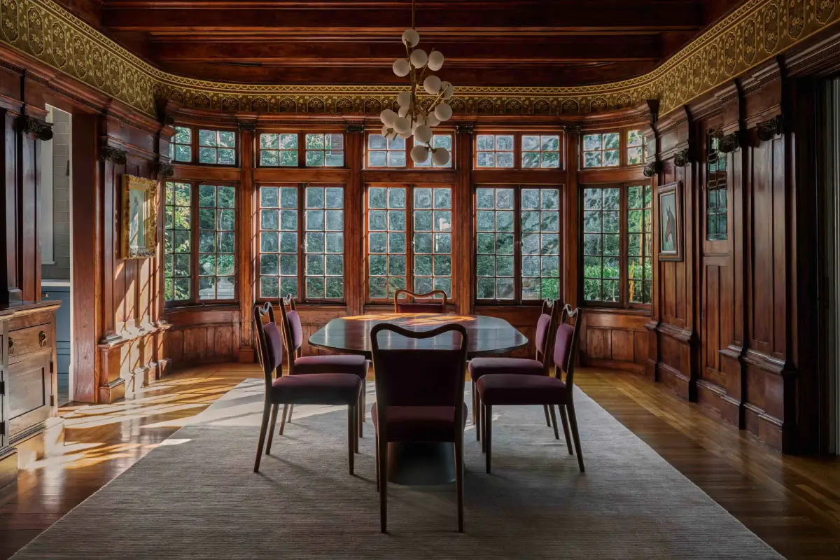 A Beautifully Restored Colonial Revival Villa in Brooklyn 5 colonial-revival-villa-prospect-park-brooklyn