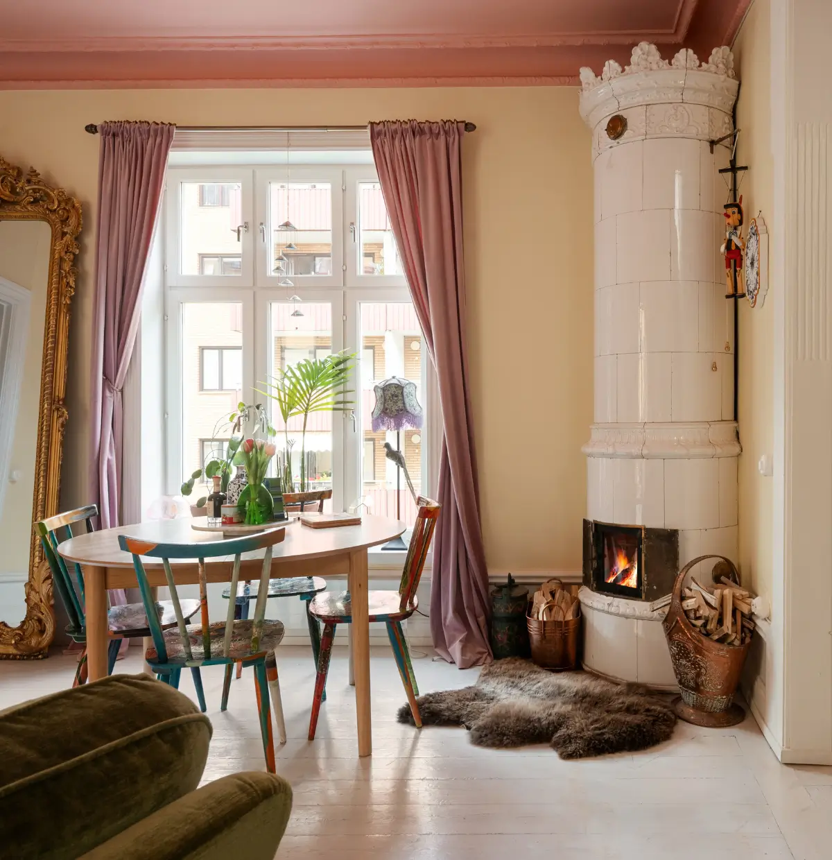 Colorful, Bohemian Interiors in a Turn-of-the-Century Stockholm Duplex 2 colorful-bohemian-duplex-apartment-stockholm