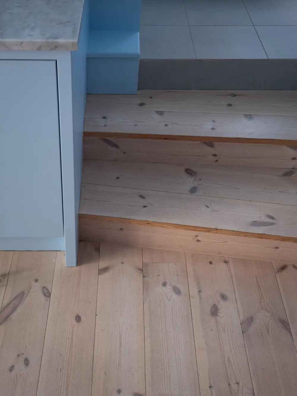 Before & After: A Colorful Update for a Small Basement Apartment 24 colorful-update-small-basement-apartment-stockholm-nordroom