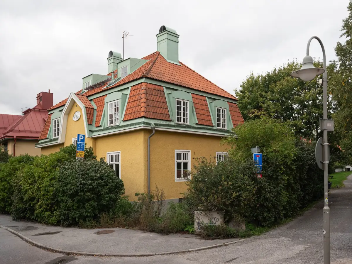 Before & After: A Colorful Update for a Small Basement Apartment 32 colorful-update-small-basement-apartment-stockholm-nordroom