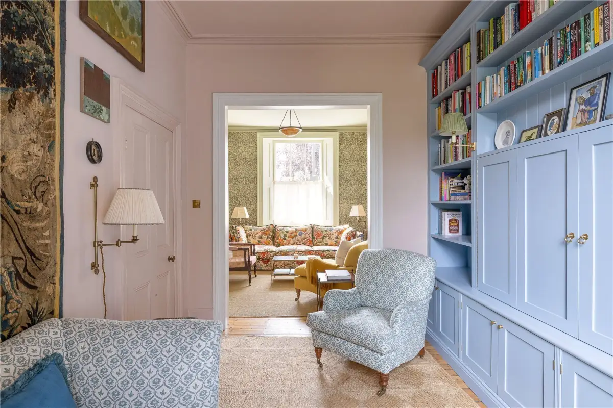 Color and Wallpaper in a Renovated Victorian Family Home in London 3 colorful-victorian-family-home-primrose-hill-london
