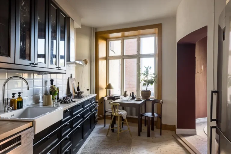 cozy-early-20th-century-family-apartment-sweden