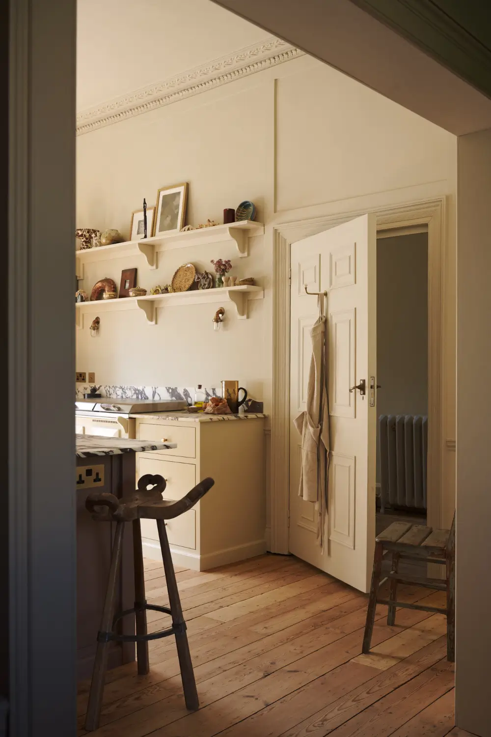 Georgian Grandeur and a Soft deVOL Shaker Kitchen in a Bath Townhouse 15 devol-shaker-style-kitchen-georgian-townhouse-nordroom