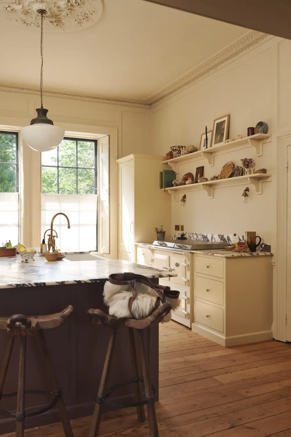 Georgian Grandeur and a Soft deVOL Shaker Kitchen in a Bath Townhouse 16 devol-shaker-style-kitchen-georgian-townhouse-nordroom