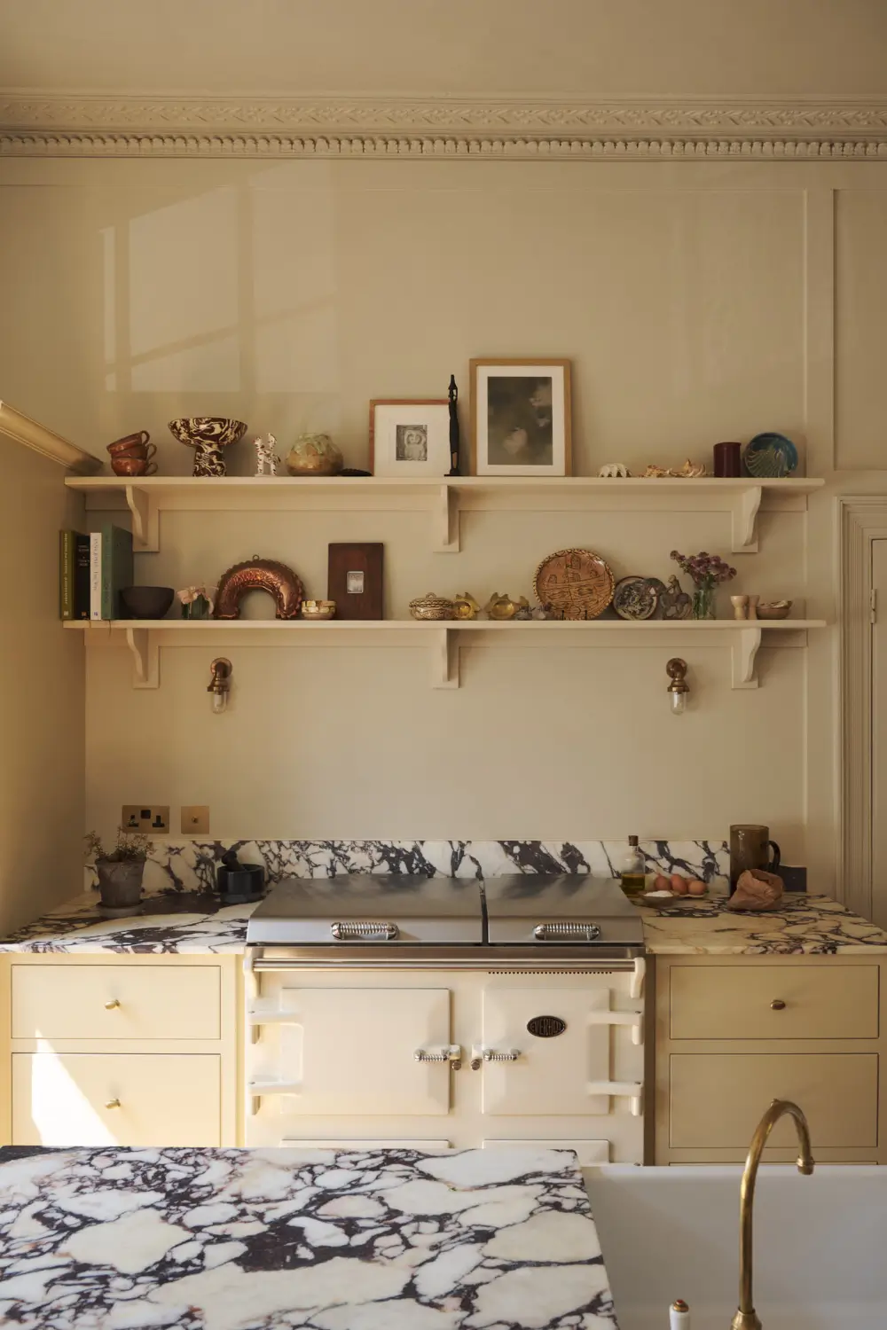 Georgian Grandeur and a Soft deVOL Shaker Kitchen in a Bath Townhouse 10 devol-shaker-style-kitchen-georgian-townhouse-nordroom