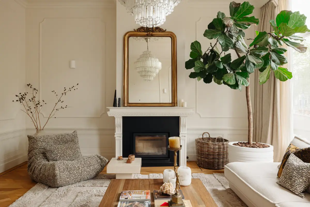 A Classic Amsterdam Canal House with a Light Blue Kitchen and a Secluded Garden 6 luxurious-canal-house-amsterdam