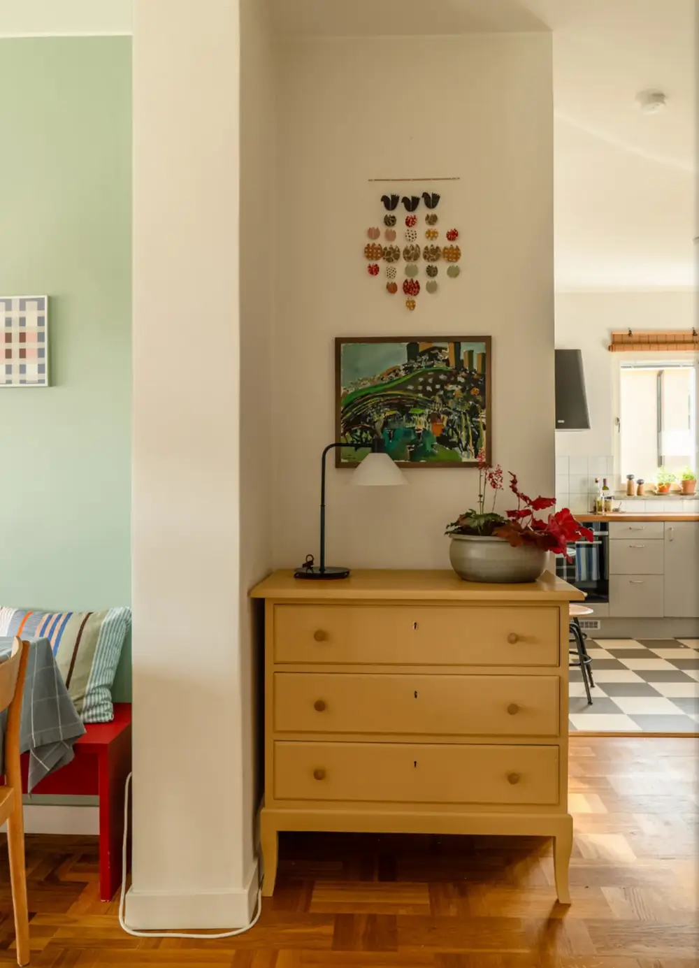 Original Marble and Oak Parquet in a 1940s Stockholm Apartment 15 original-elements-1940s-apartment-stockholm